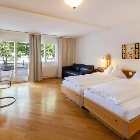 Strandhotel Seeblick Hotel Faulensee