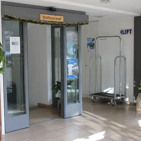 Strandhotel Seeblick 3* Faulensee