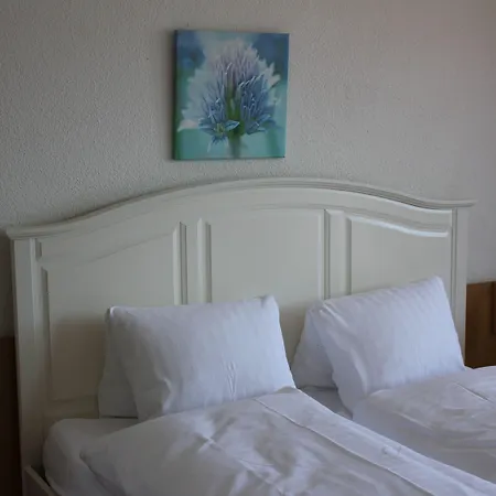 Strandhotel Seeblick 3*