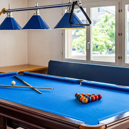 Szálloda Strandhotel Seeblick Faulensee