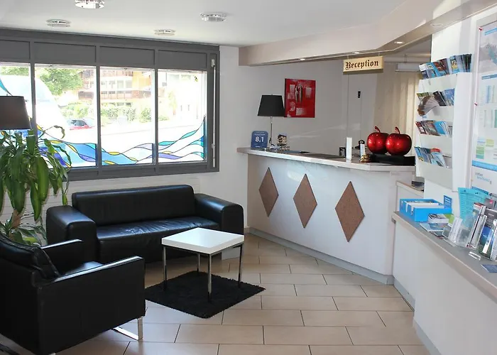 Strandhotel Seeblick Hotel Faulensee
