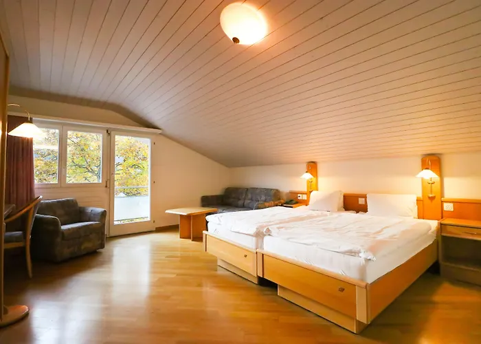 Strandhotel Seeblick 3* Faulensee